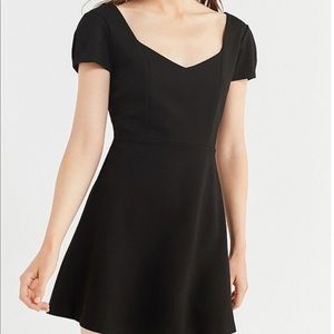 UO Maria Short Sleeve Ponce Mini Dress
